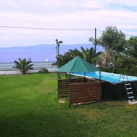 Meliades Villa Agioi Theodoroi Bagian luar foto